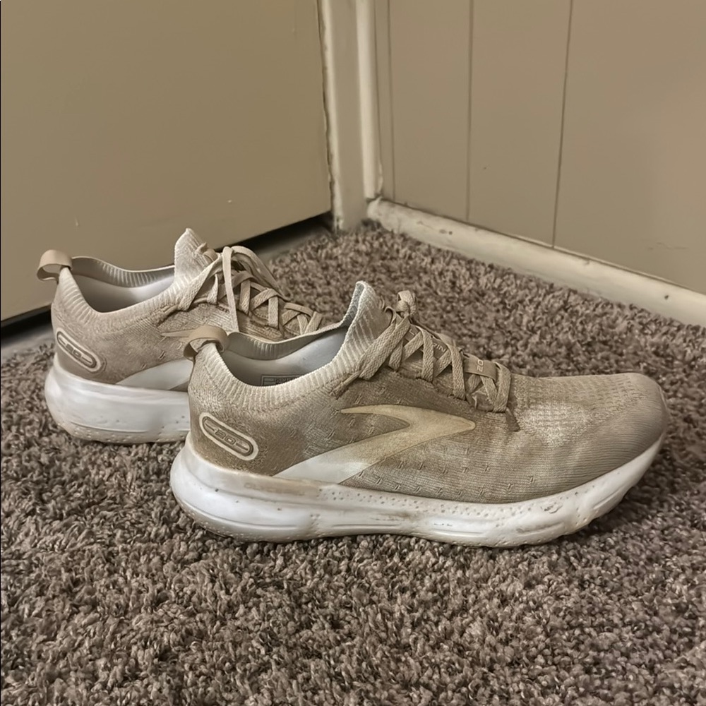 Brooks Athletic Shoes in Beige and White